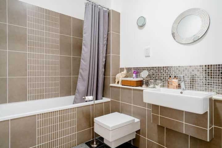 Roselands B&B Henley On Thames Duffield Екстериор снимка